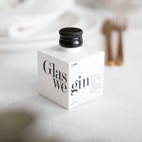 Glaswegin Wedding Favour Set (12 x 5cl)